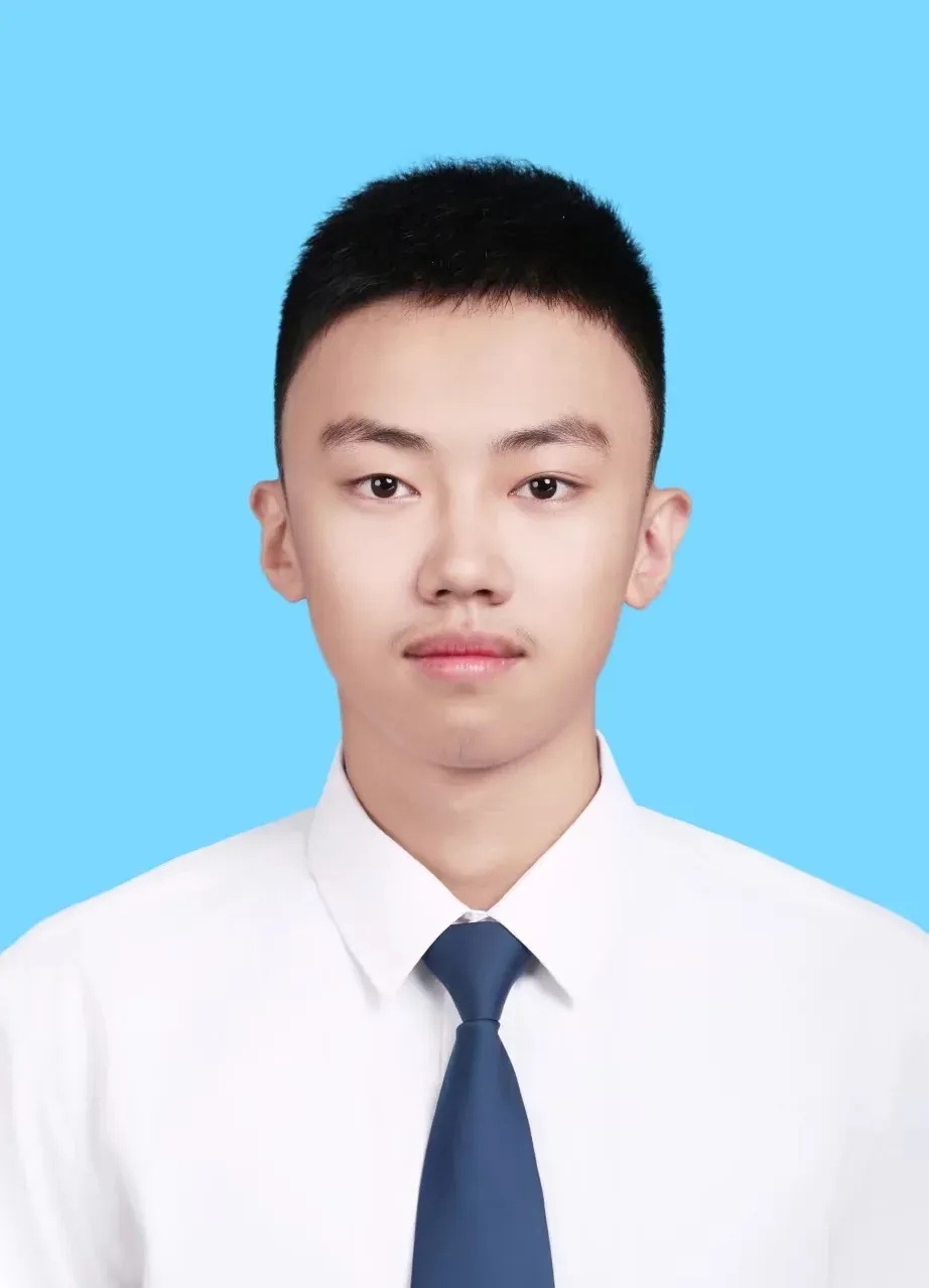 李骏远 头像
